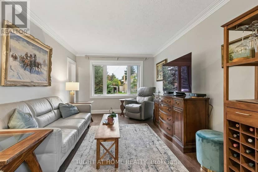 19 Flempton Crescent, Toronto, photo 6