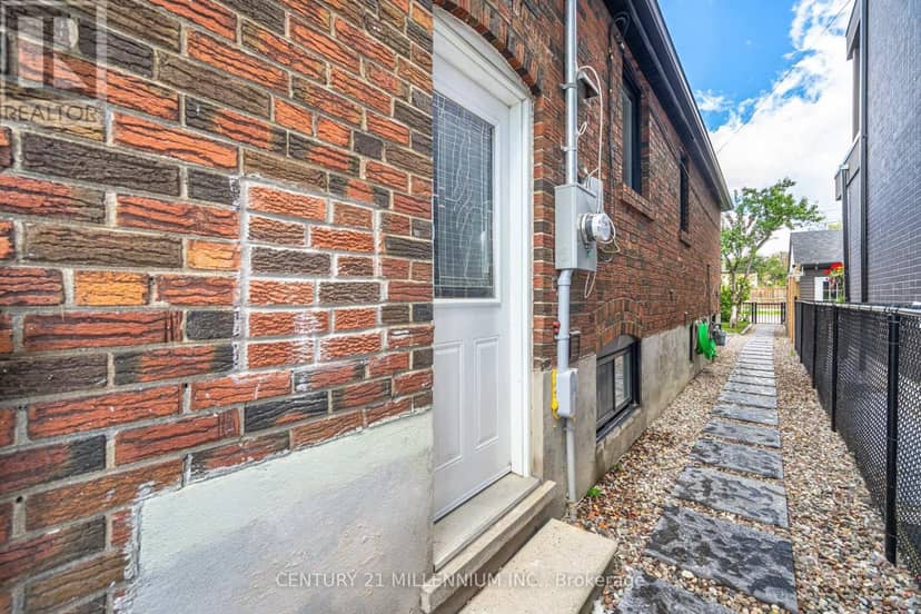1781 Keele Street — photo 22 of 40