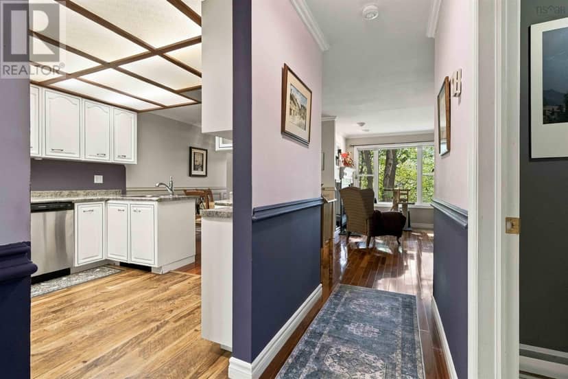 242 Spinnaker Drive — photo 8 of 40