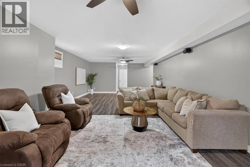 515 WOODWARD Drive — photo 31 of 40