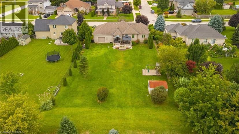 515 WOODWARD Drive, Mount Brydges, photo 4