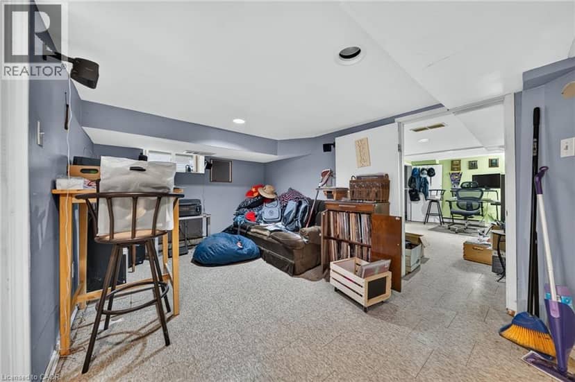 126 CHATHAM Street — photo 19 of 38