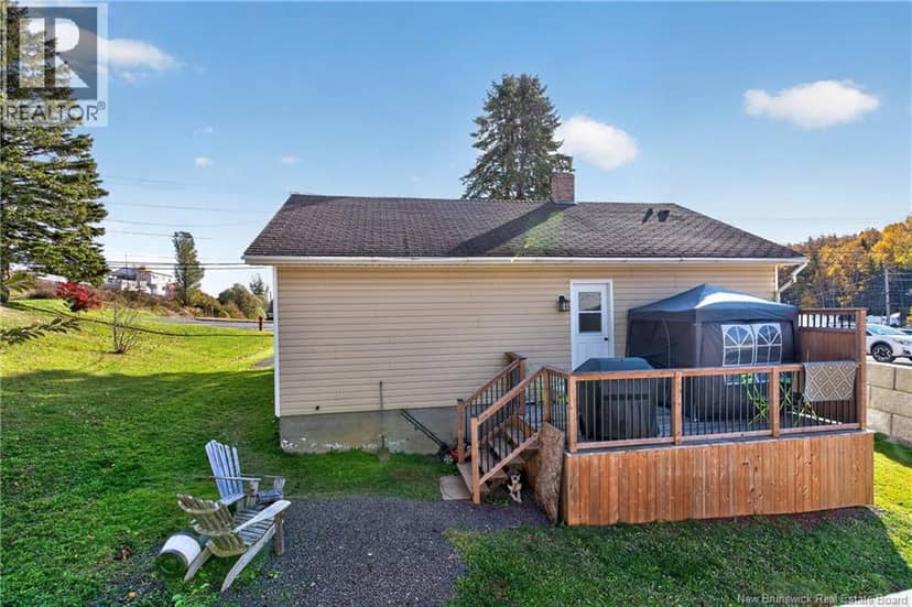194 Renfrew Street — photo 20 of 24