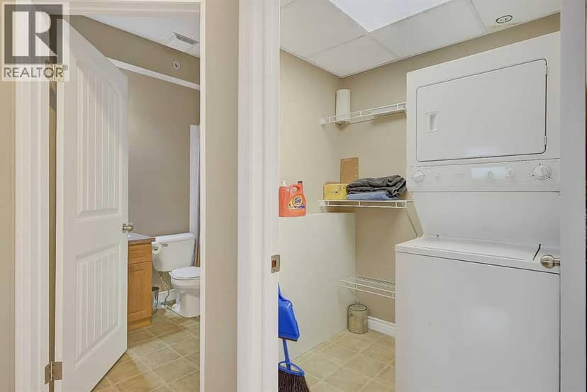 405, 9221 Lakeland Drive — photo 15 of 17