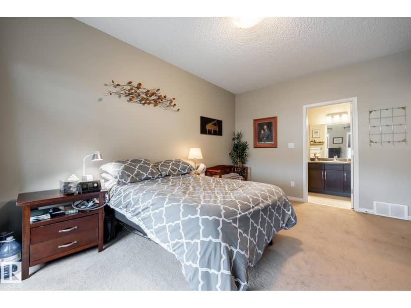 2093 Chalmers Wy SW — photo 17 of 33