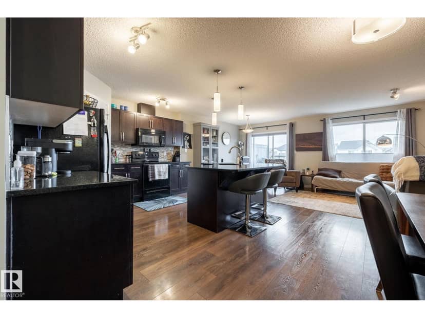 2093 Chalmers Wy SW, Edmonton, photo 5