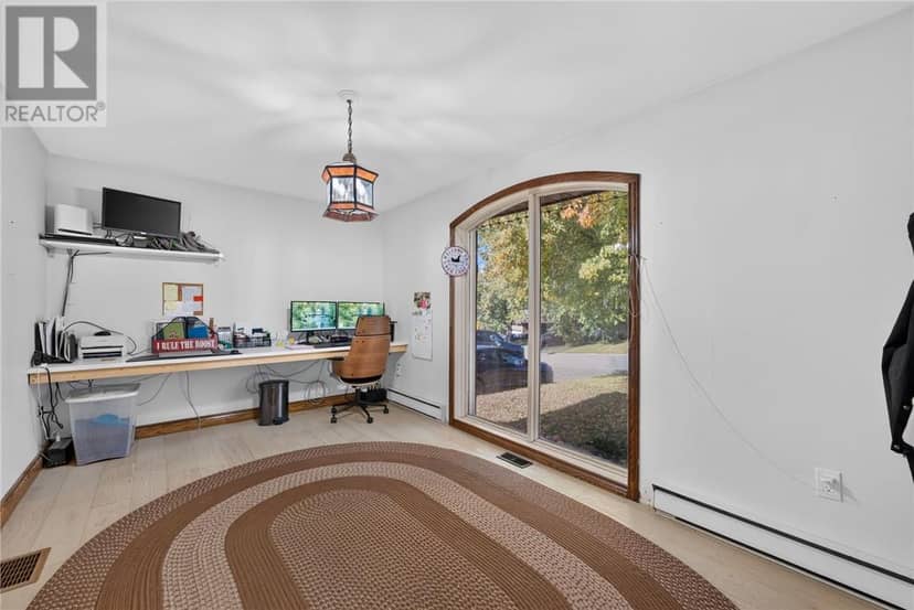 37 Thorncliffe Court — photo 38 of 40