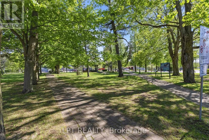 408 - 110 Grew Boulevard — photo 26 of 31