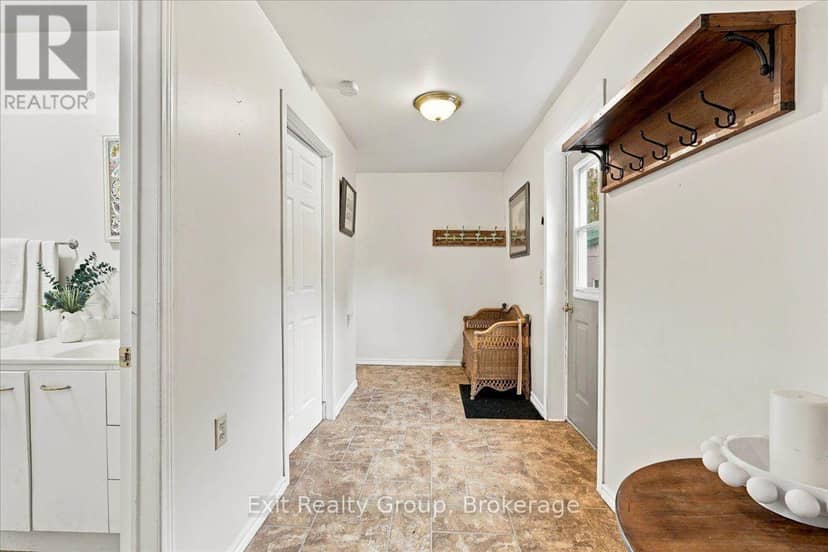 341 Downs Road — photo 23 of 40