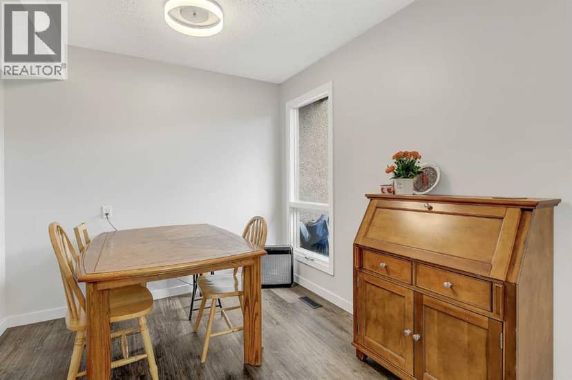 7109 99A Street — photo 11 of 26