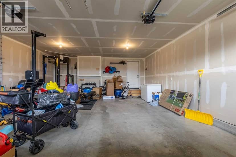 541 Riverhills Way W — photo 34 of 40