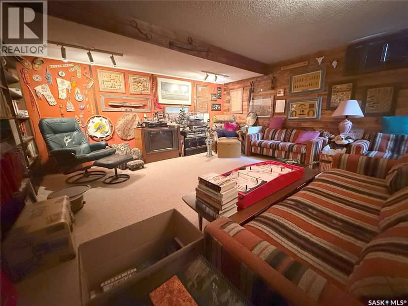 2517 Wiggins AVENUE S — photo 22 of 35
