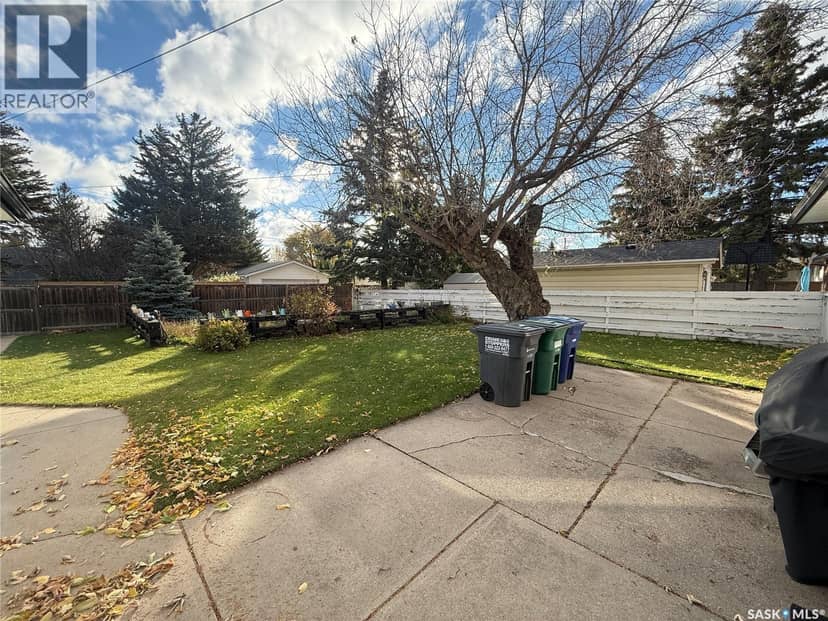 2517 Wiggins AVENUE S — photo 30 of 35