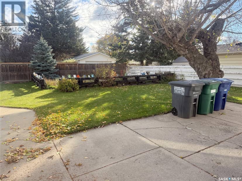 2517 Wiggins AVENUE S — photo 31 of 35