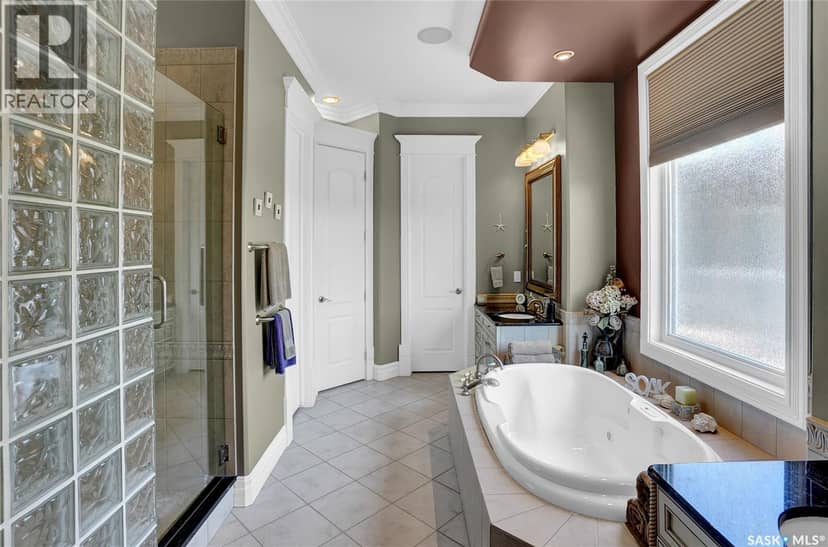 1453 Normandy DRIVE — photo 32 of 40
