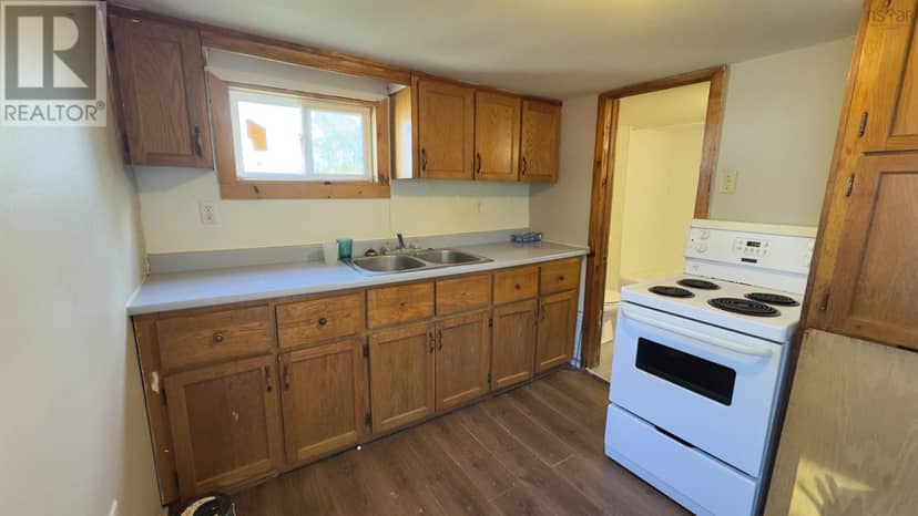 452 Nappan Road — photo 8 of 29