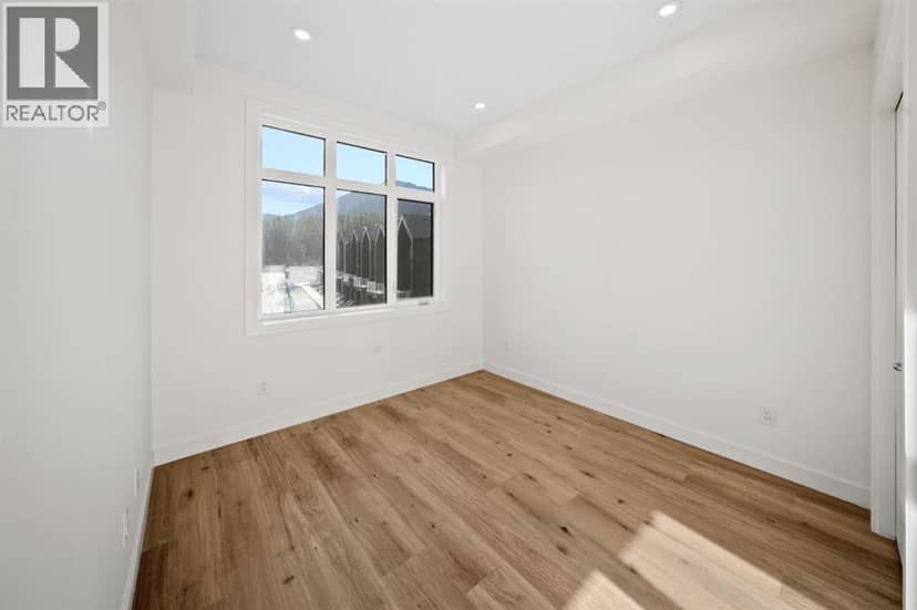 310, 10 Cascade Ridge — photo 9 of 40