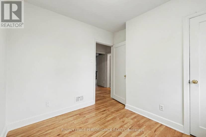 856 Iroquois Road — photo 13 of 31
