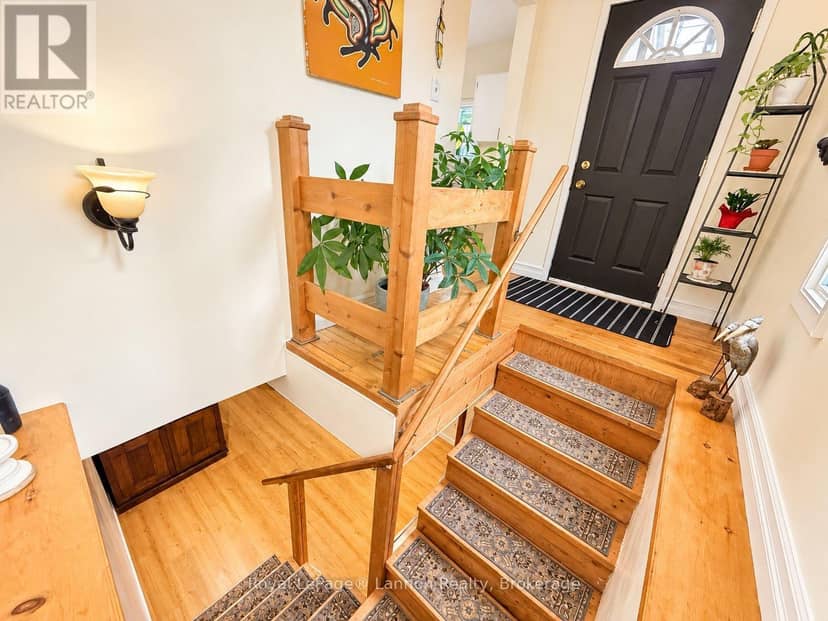 1707 Crawford Avenue — photo 31 of 40
