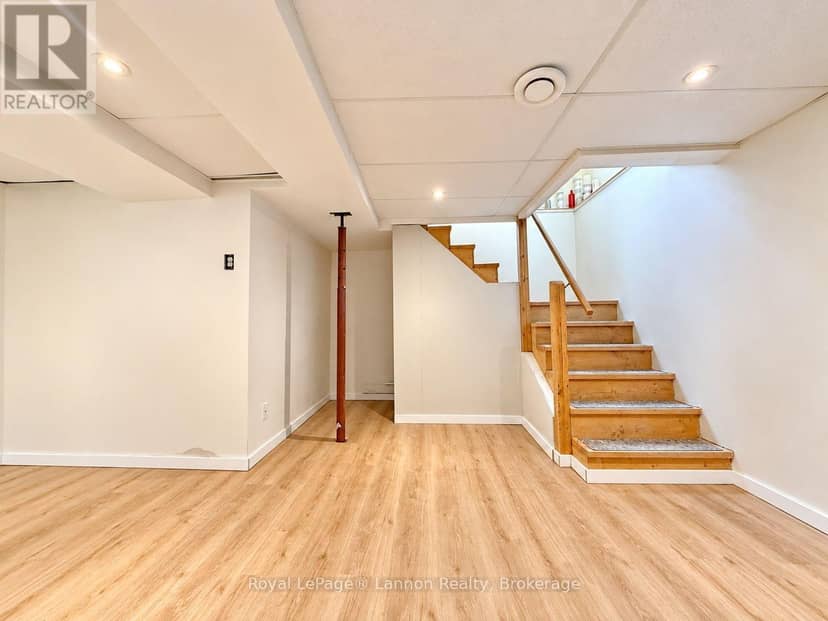 1707 Crawford Avenue — photo 33 of 40