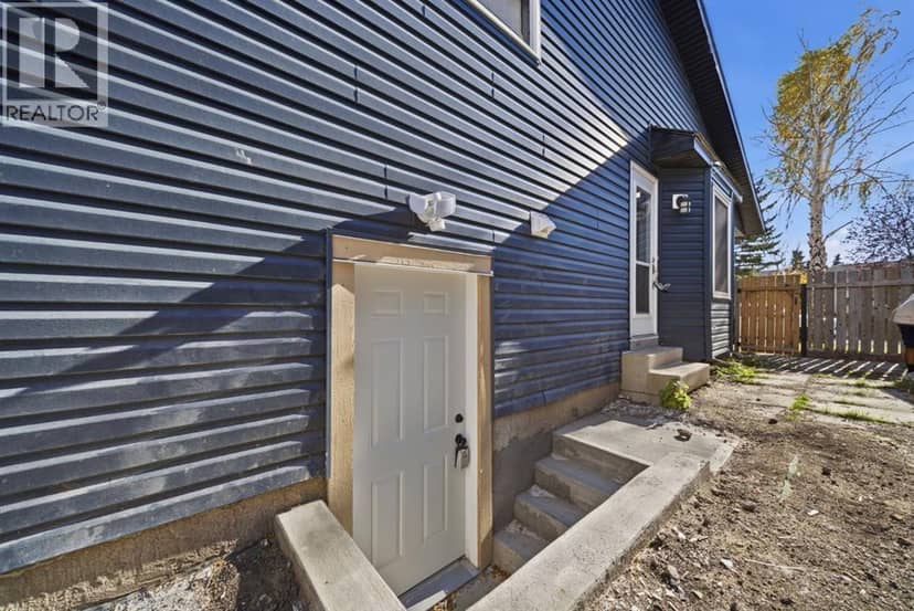 36 Taradale Close NE — photo 31 of 35