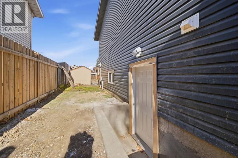 36 Taradale Close NE — photo 32 of 35