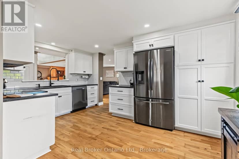 2340 9th Avenue E — photo 11 of 40