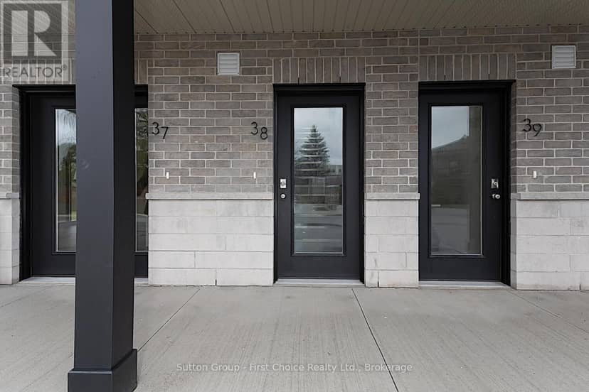 Unit 2 - 3202 Vivian Line, Stratford, photo 7