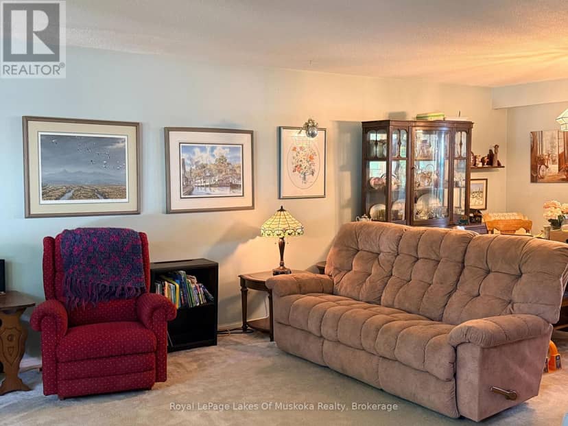 22 Westvale Drive — photo 3 of 29