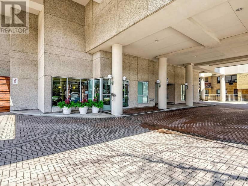 203 - 398 Eglinton Avenue, Toronto, photo 5