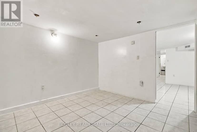 15 Lumbervale Avenue — photo 36 of 40