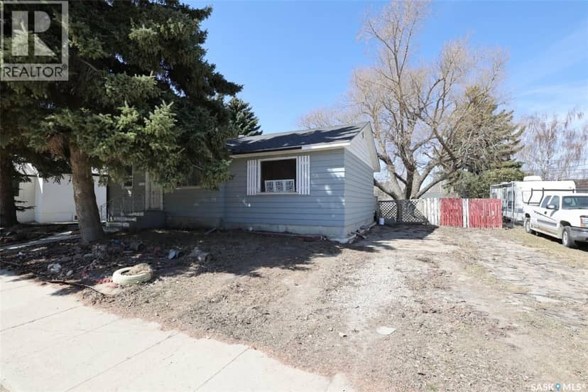 211 Main STREET — photo 1 of 33