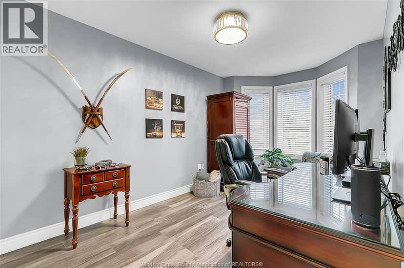 1506 D'Amore Drive — photo 17 of 33