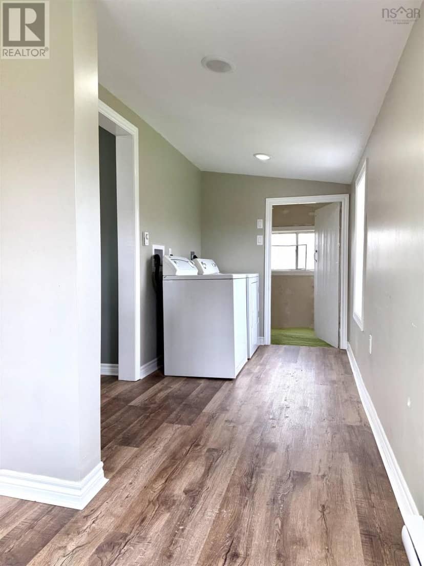 38 Beatons Lane — photo 12 of 35