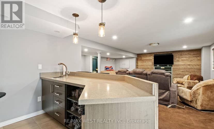 31 Buxton Lane — photo 38 of 40