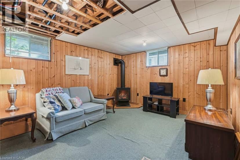 600 HAGER Avenue — photo 17 of 23