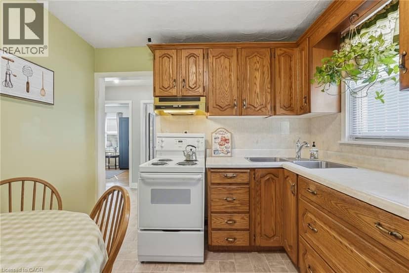 600 HAGER Avenue, Burlington, photo 4