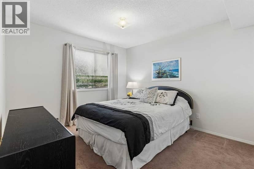 107 Coach Side Terrace SW — photo 31 of 40