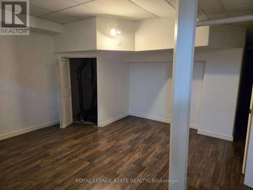 39 Newport Crescent — photo 20 of 22