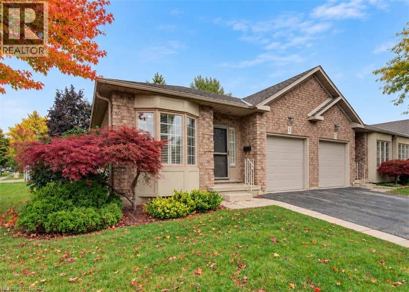 10 COURTLAND Drive Unit# 1, Brantford, photo 2