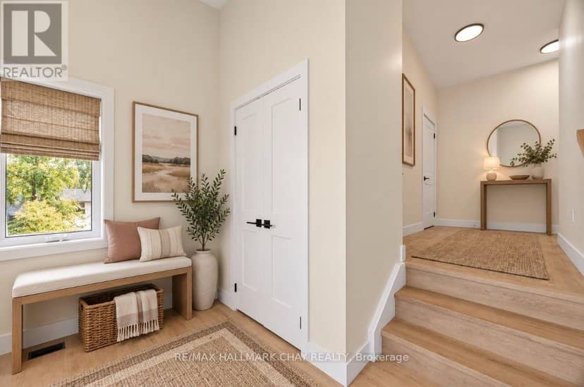 24 Rose Avenue — photo 17 of 17