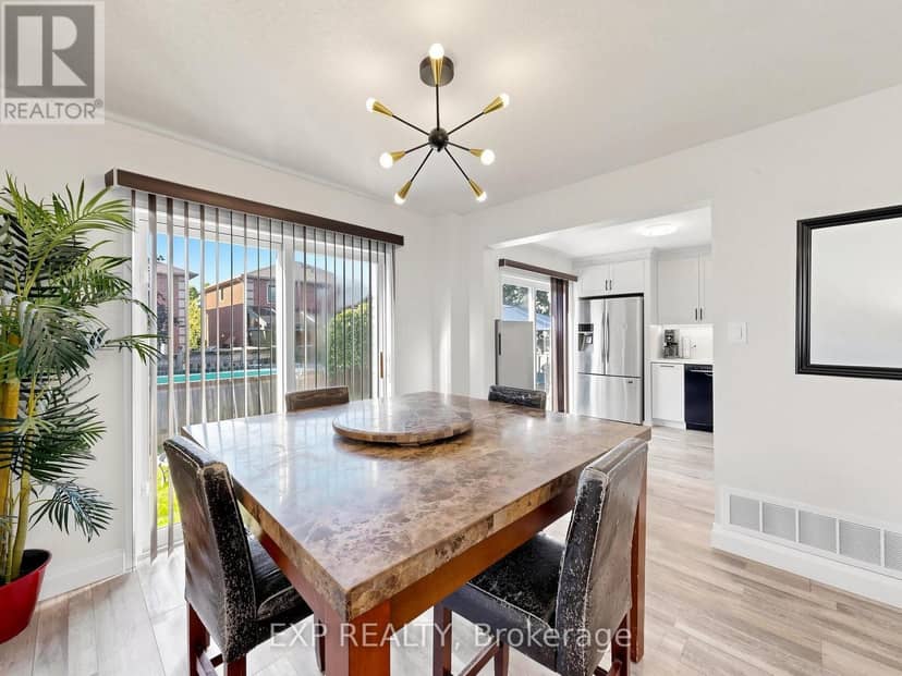 6 Booth Lane, Barrie, photo 8