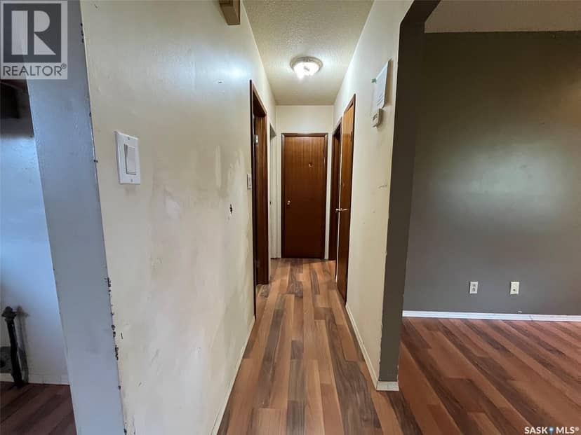 426 Beryl STREET — photo 11 of 40