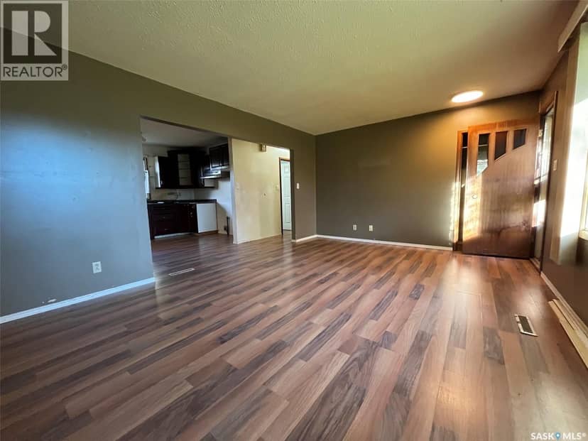 426 Beryl STREET, Broadview, photo 6