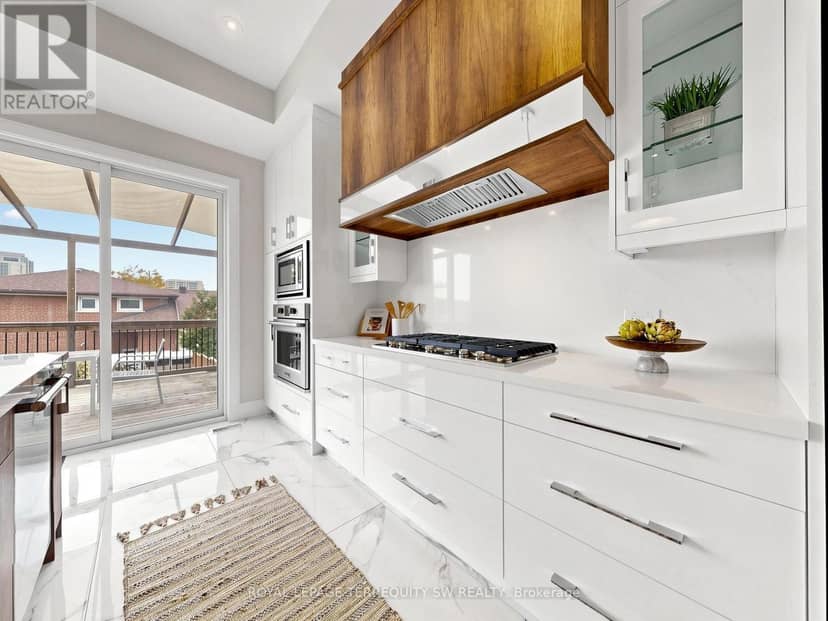 161B Locksley Avenue, Toronto, photo 8