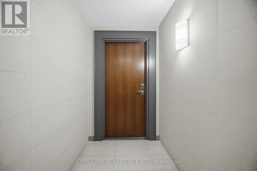 1601 - 215 Queen Street E, Brampton, photo 4