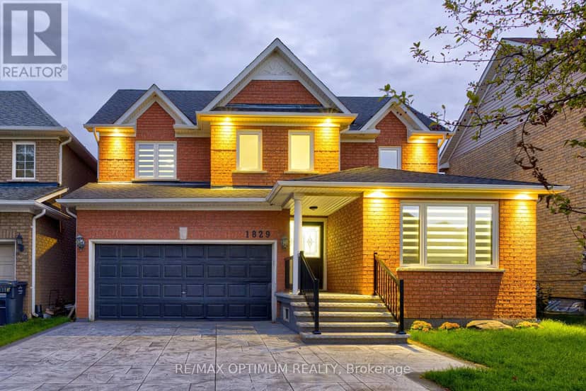 1829 Samuelson Circle, Mississauga, photo 2