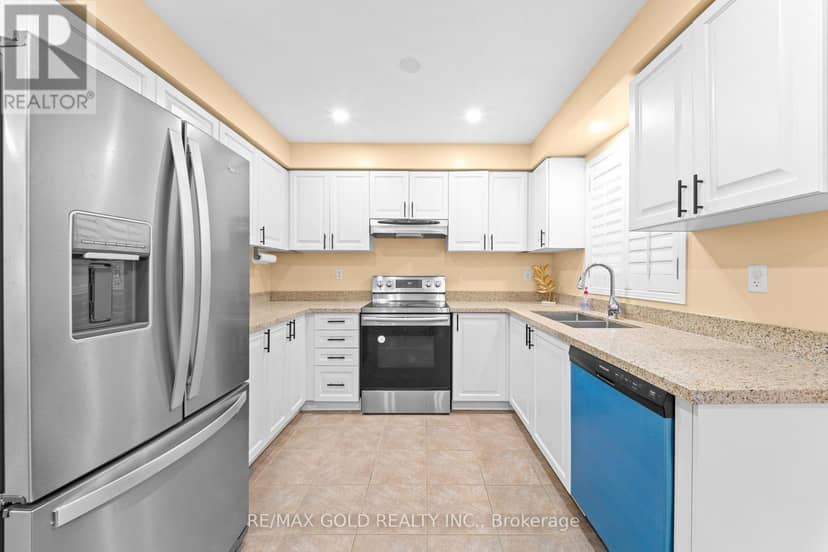 107 Crystalview Crescent, Brampton, photo 7