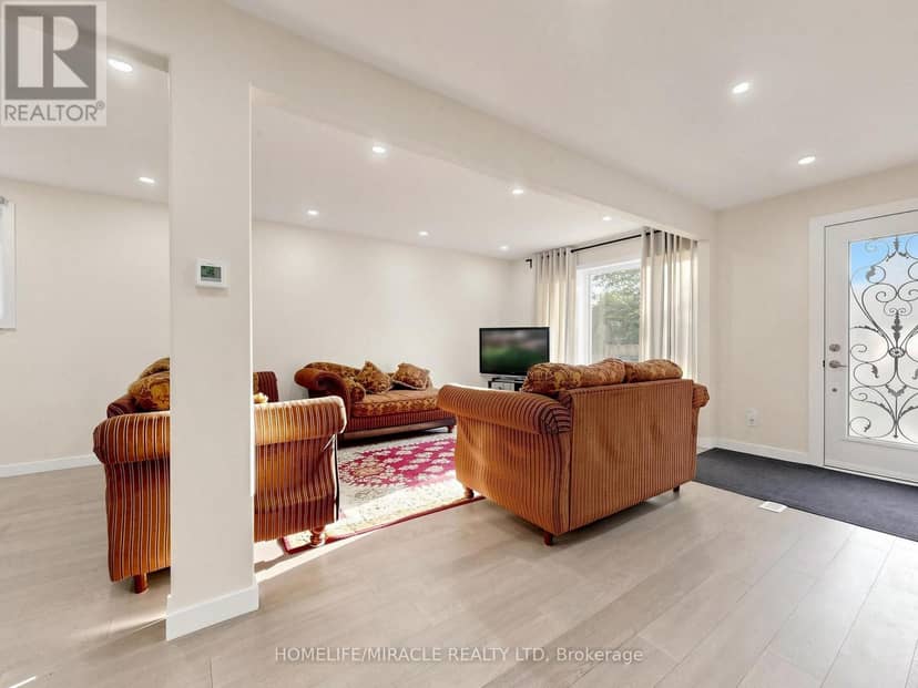 3694 Brandon Gate Drive, Mississauga, photo 6