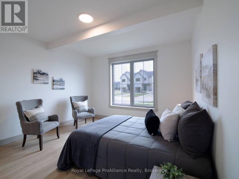 15 Willowbrook Street — photo 12 of 34